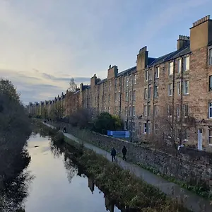  Apartment Cosy 1 Bedroom Flat With View Of Union Canal
