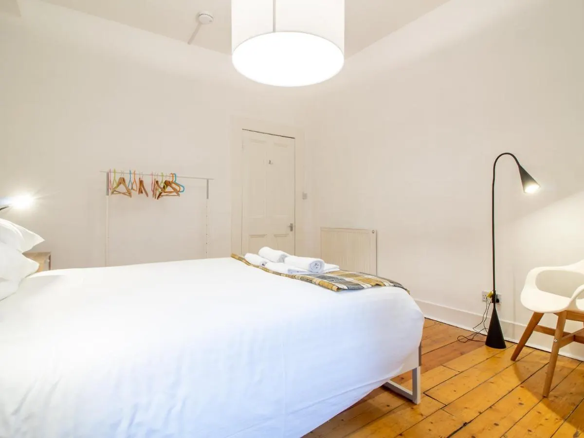 Stylish & Charming Retreat For 2- City Centre! Edinburgh